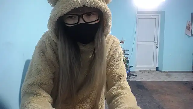 elllaaxx online show from February 5, 3:34 am