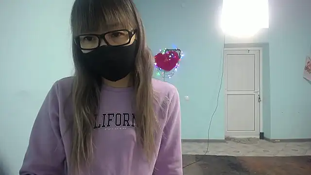 elllaaxx online show from February 15, 3:52 am