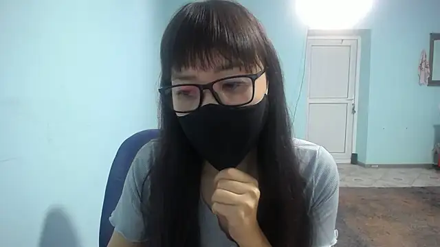 elllaaxx online show from February 4, 4:07 am