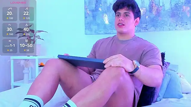 Snapshot of arminjones1 chatting on October 4, 3:37 am arminjones1 online show from October 4, 3:37 am