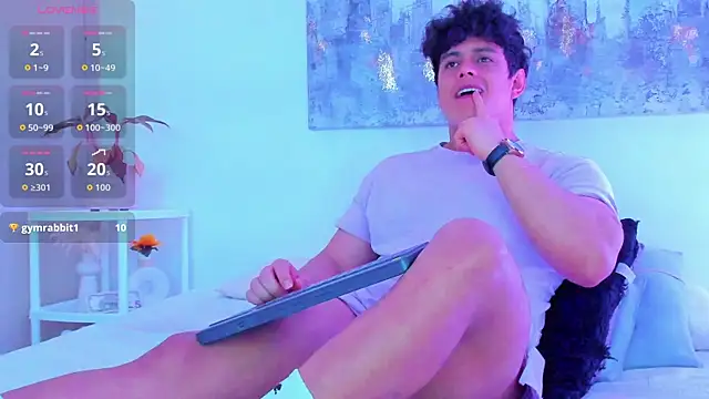 Snapshot of arminjones1 chatting on October 29, 3:09 am arminjones1 online show from October 29, 3:09 am