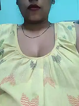 sexyindi couple online show from February 5, 7:07 am