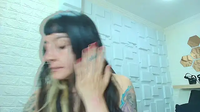 Naughty Kittenm online show from November 24, 11:32 am