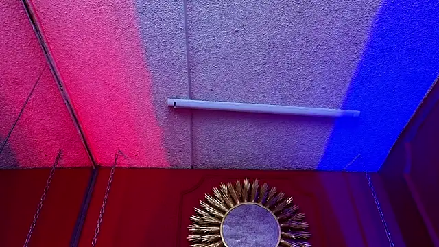 Julieta Russell online show from September 20, 12:17 pm