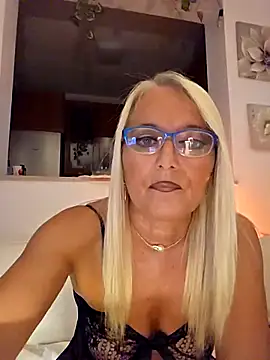 kikkastar online show from September 11, 7:47 pm