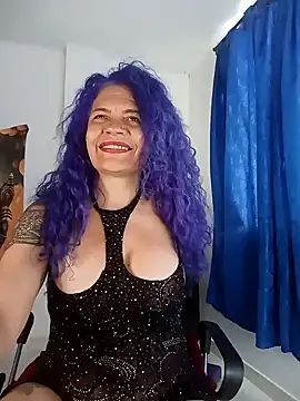 freyadevil333 online show from January 11, 1:22 pm