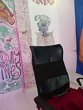 freyadevil333 online show from March 16, 5:44 am