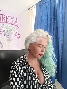 freyadevil333 online show from April 11, 3:05 pm