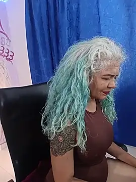 freyadevil333 online show from June 30, 4:41 pm