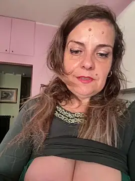 Sunbelxx online show from April 24, 7:11 am