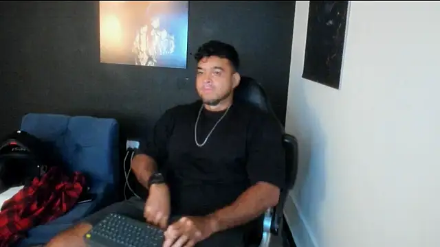 Big furry bear13 online show from November 20, 12:38 pm