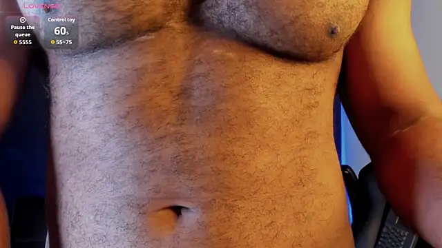 Snapshot of Big_furry_bear13 chatting on July 28, 4:39 pm Big furry bear13 online show from July 28, 4:39 pm