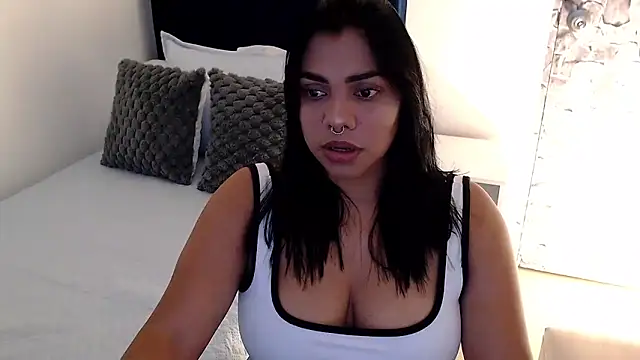 Snapshot of angela_santana_ chatting on September 27, 6:35 pm angela santana online show from September 27, 6:35 pm