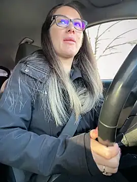 HotXMom online show from April 11, 4:50 am