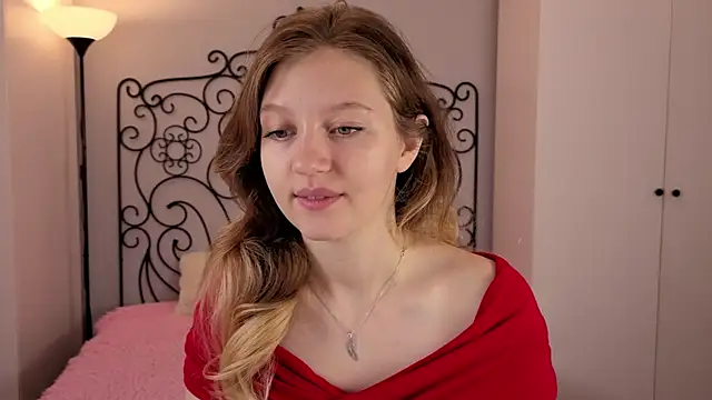 Snapshot of Ksuhesa chatting on December 2, 1:11 am Ksuhesa online show from December 2, 1:11 am