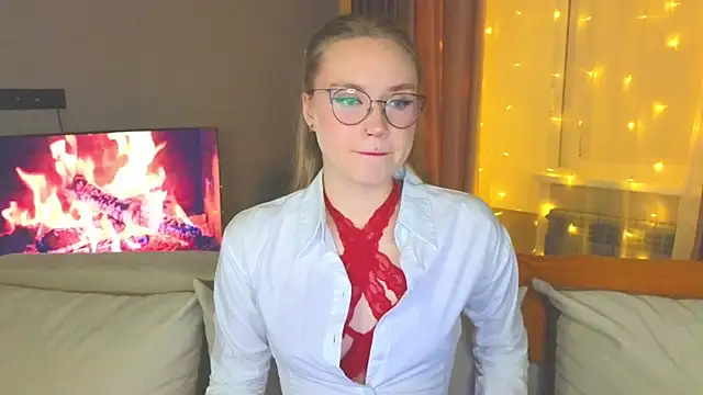 Aurora Golden1 online show from December 14, 4:31 pm