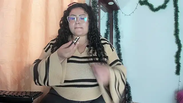 jessica hot 28 online show from December 20, 7:54 pm