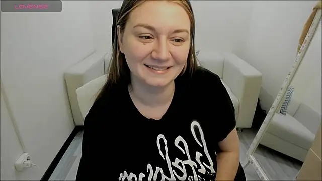 AlisaBacker online show from January 11, 1:37 am