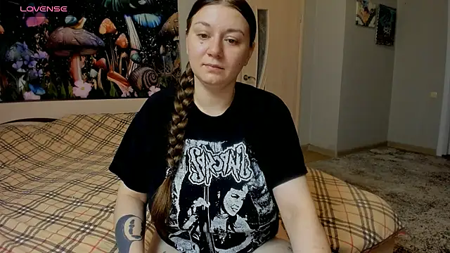 AlisaBacker online show from September 23, 1:14 pm