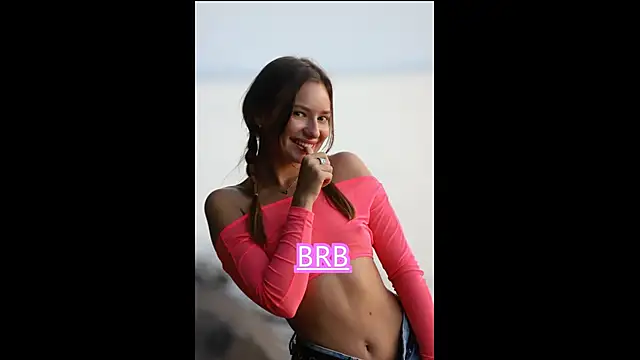 soffy  kisss online show from February 21, 6:15 pm