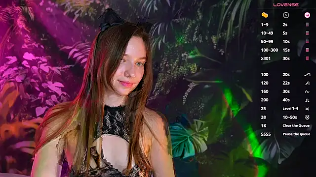 soffy  kisss online show from March 17, 4:33 pm