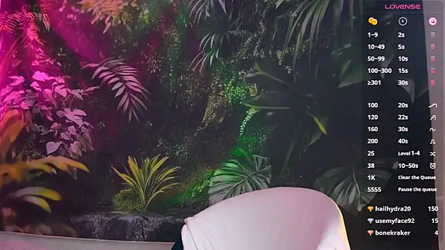 soffy  kisss online show from March 17, 7:37 pm