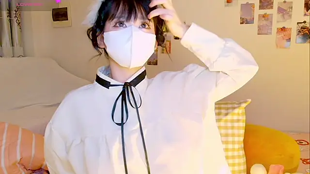 Snapshot of Embez-Damdang chatting on December 30, 3:57 pm Embez-Damdang online show from December 30, 3:57 pm