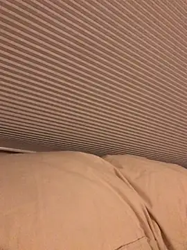 Snapshot of fjtye1w chatting on November 20, 3:18 am fjtye1w online show from November 20, 3:18 am