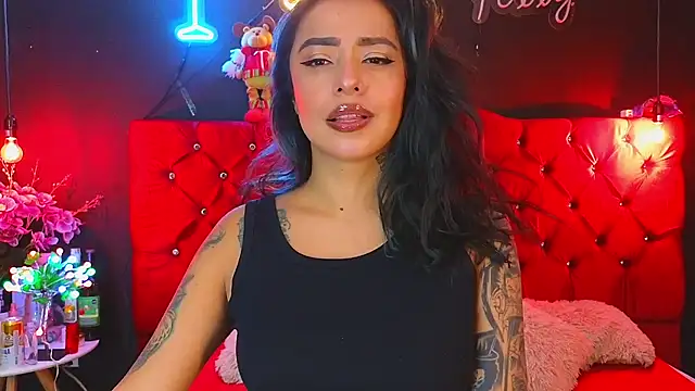 Snapshot of foxxy_nasty chatting on December 24, 5:13 pm foxxy nasty online show from December 24, 5:13 pm