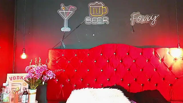 Snapshot of foxxy_nasty chatting on February 13, 4:07 pm foxxy nasty online show from February 13, 4:07 pm