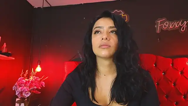 Snapshot of foxxy_nasty chatting on February 19, 9:03 pm foxxy nasty online show from February 19, 9:03 pm