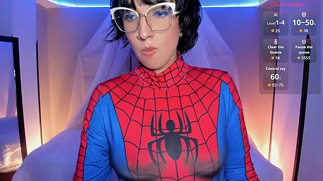 kristen kassi online show from October 6, 7:33 pm