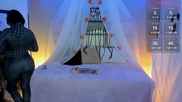 kristen kassi online show from October 17, 6:10 pm