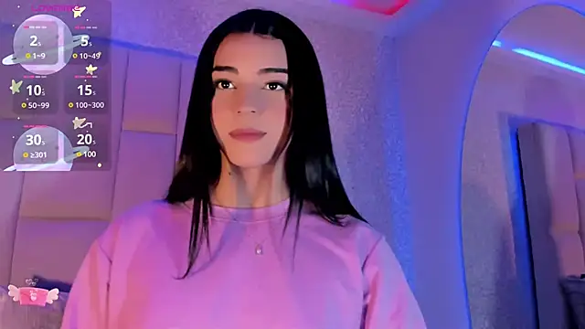 Summer walkerr online show from March 7, 12:34 pm