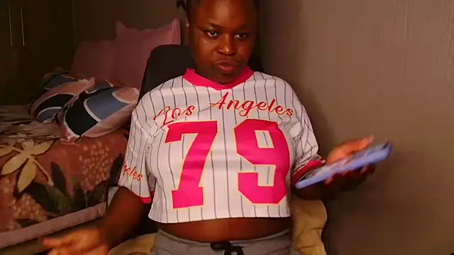 chocolete candy online show from June 11, 12:47 pm