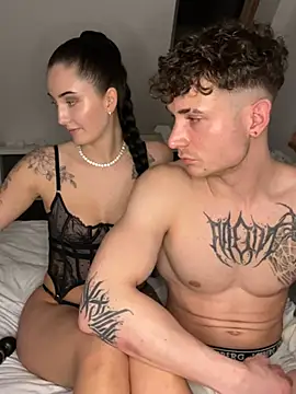 Snapshot of Sugarlina chatting on December 9, 8:33 pm Sugarlina online show from December 9, 8:33 pm