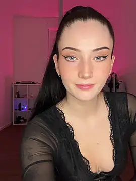 Snapshot of Sugarlina chatting on March 1, 11:15 pm Sugarlina online show from March 1, 11:15 pm