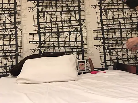 akemieroi online show from November 20, 1:28 am