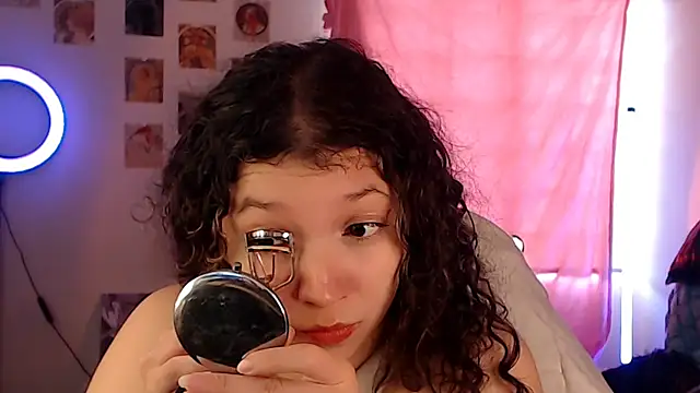 AllyDonfort online show from April 28, 9:53 pm