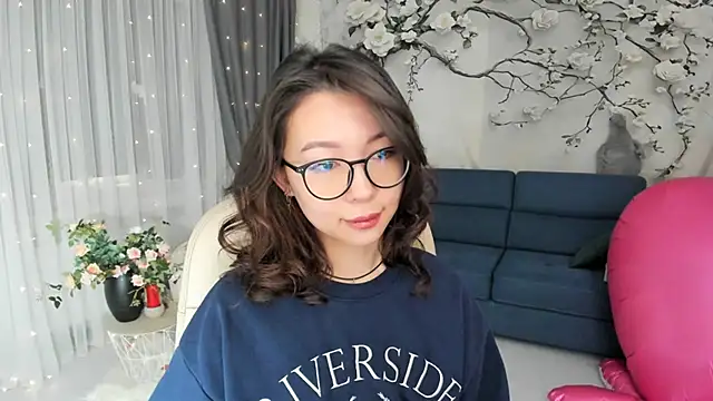 AgnieszkaBanana online show from February 24, 4:10 am