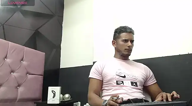 Chris Dick23 online show from January 5, 10:43 am