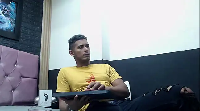 Chris Dick23 online show from January 21, 4:43 am