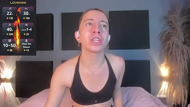 Miiaa doll online show from January 31, 12:07 pm