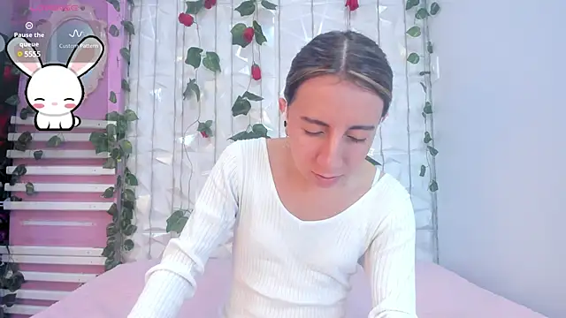 Miiaa doll online show from February 12, 11:51 am