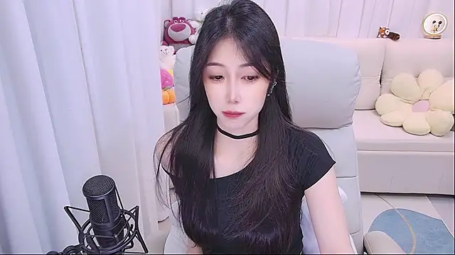 qianduoduo88 online show from April 21, 1:17 pm