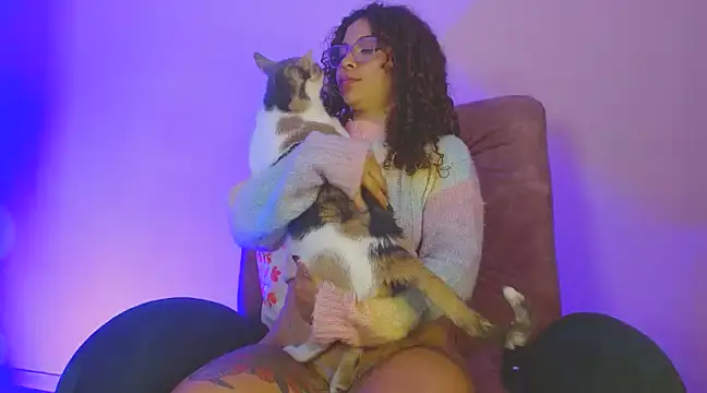 Snapshot of 420viol3ta_ chatting on March 11, 5:38 am 420viol3ta online show from March 11, 5:38 am