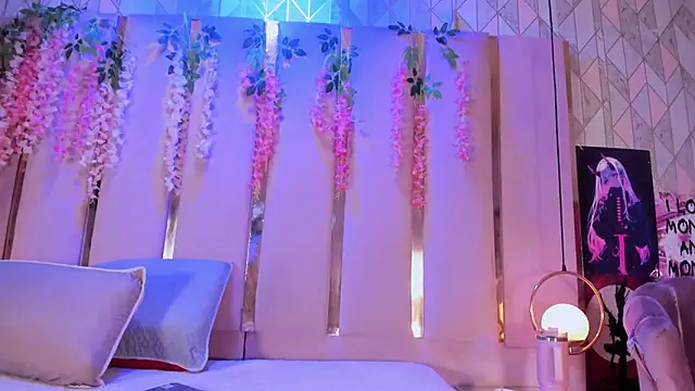 AlinaSweett online show from April 4, 2:58 pm