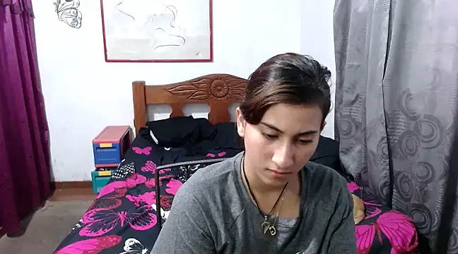 Snapshot of LadyMilk003 chatting on January 13, 4:19 pm LadyMilk003 online show from January 13, 4:19 pm
