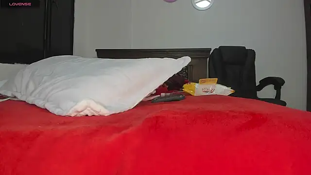 Karentatiana  online show from December 23, 1:14 am