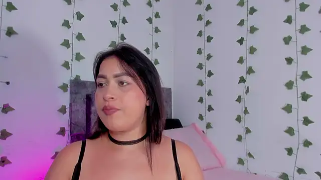 Miaa Garcia online show from June 20, 10:56 pm